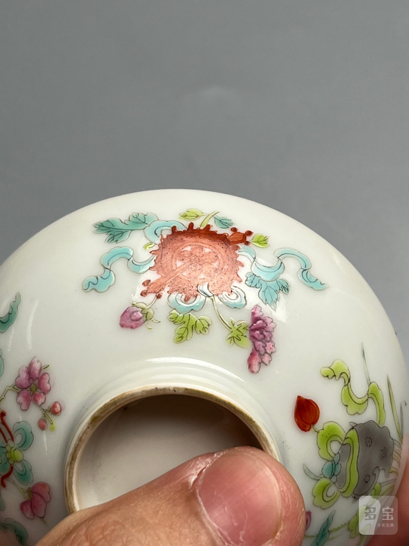 清道光  粉彩花卉八吉祥纹盖杯 - 图24